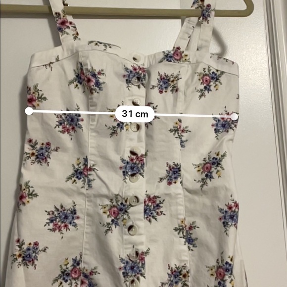 Beautiful Forever 21 Dress - Picture 6 of 7